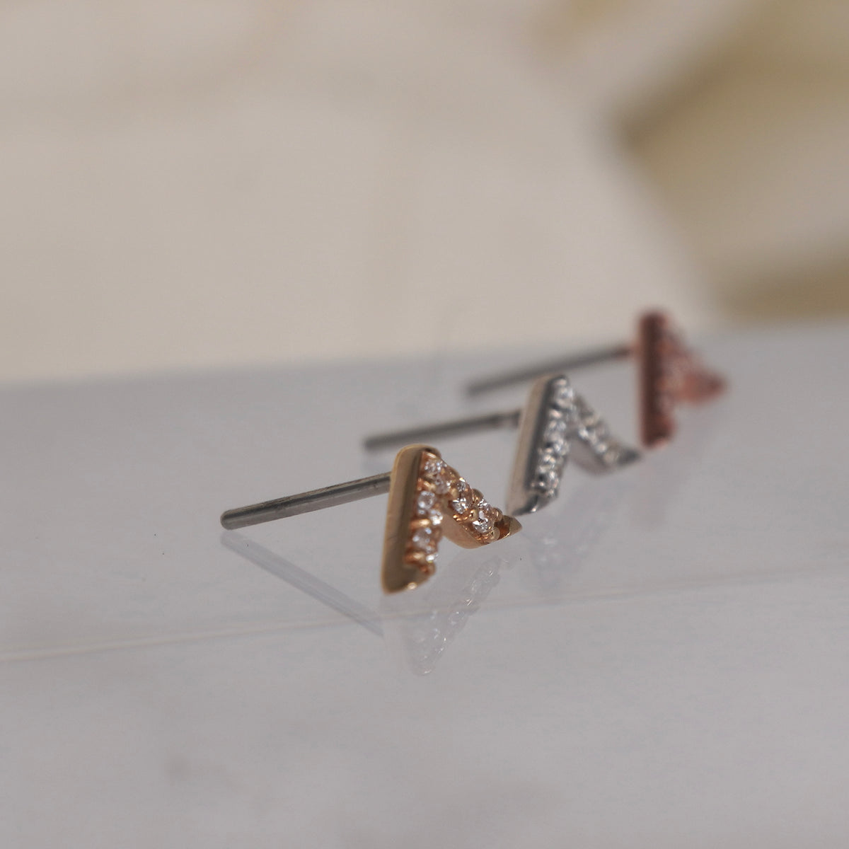 Buddha Jewelry Revival 5 gem 14k solid gold white crystal prong threadless  yellow gold white gold rose gold group side view
