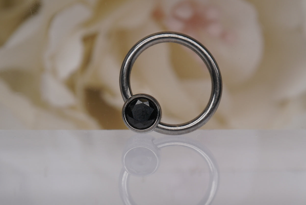 Captive Bead with Black Crystal
