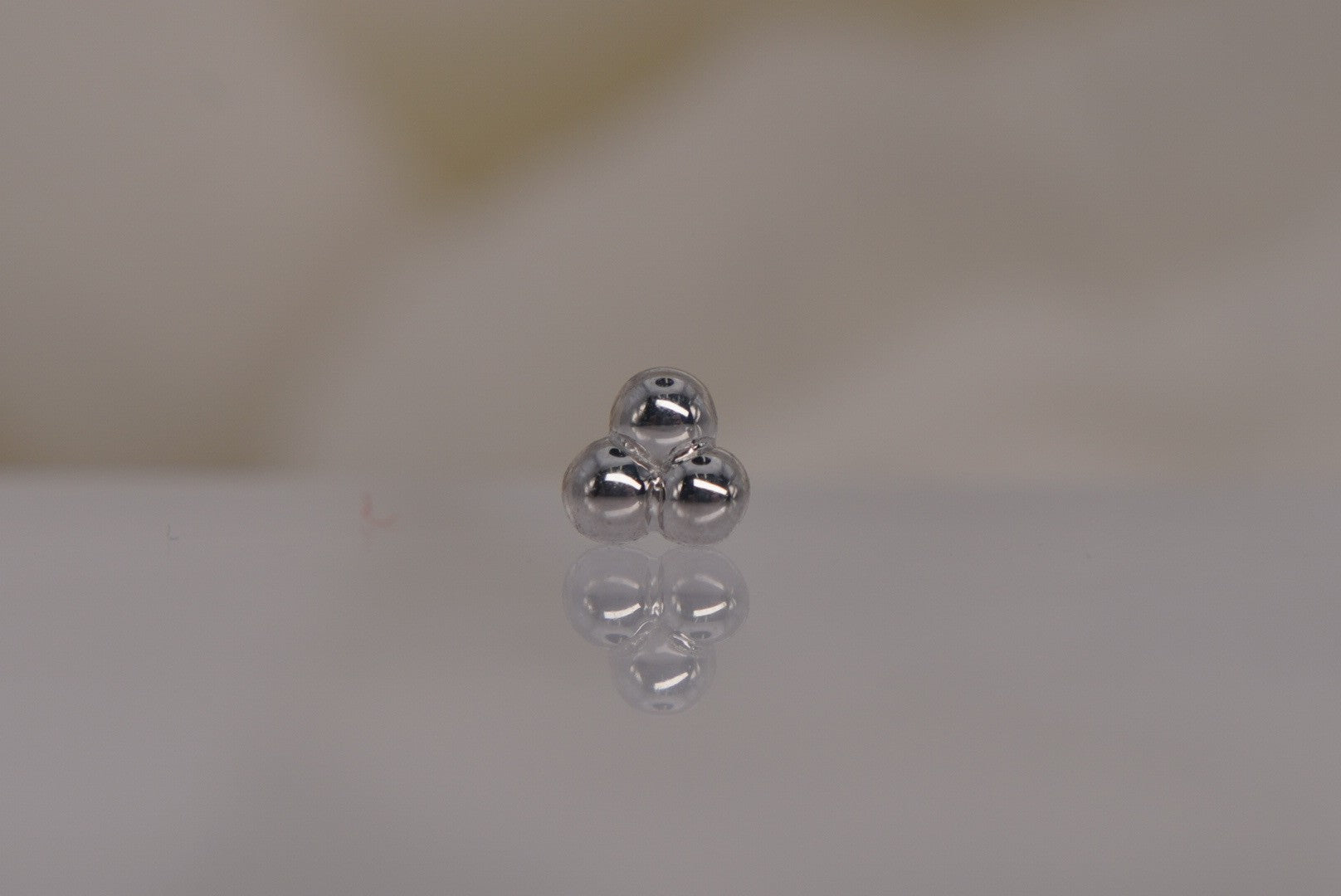 3 Bead Cluster