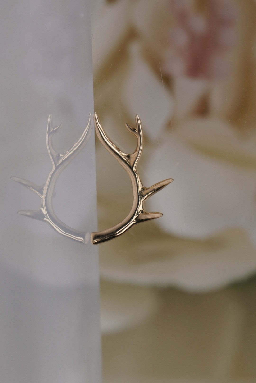 Antler - Left Facing
