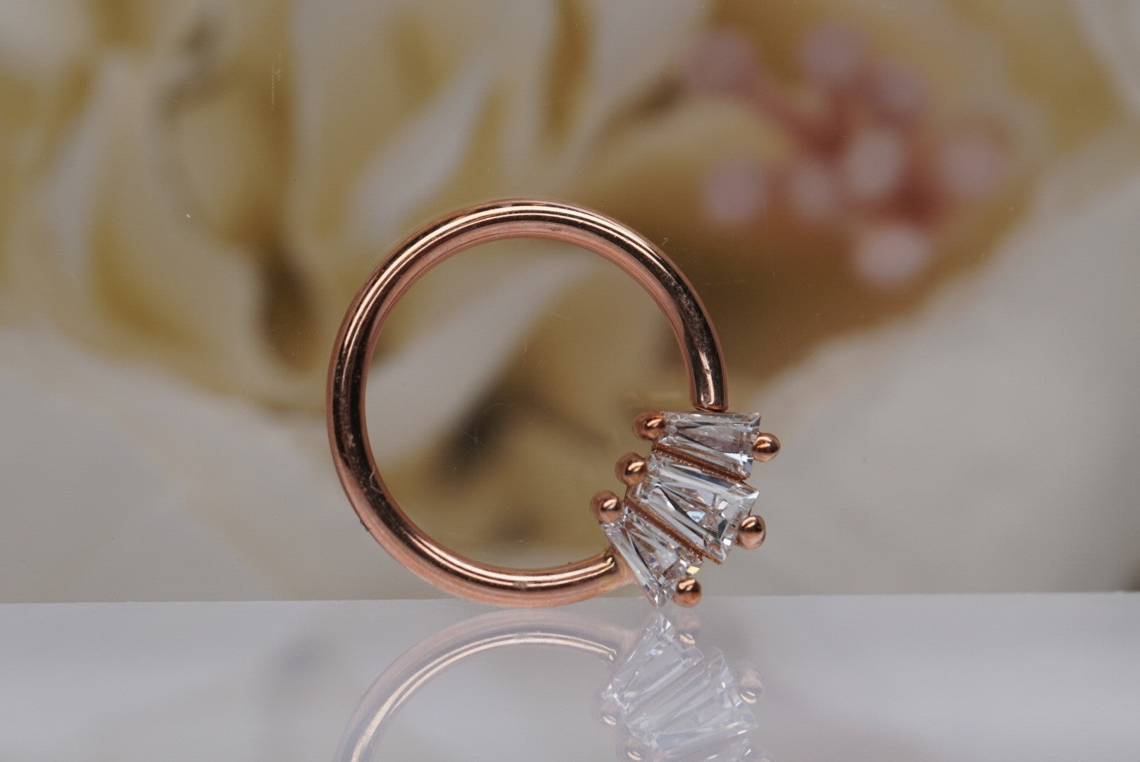Gemma Trois Seamless Ring- 16g 3/8"