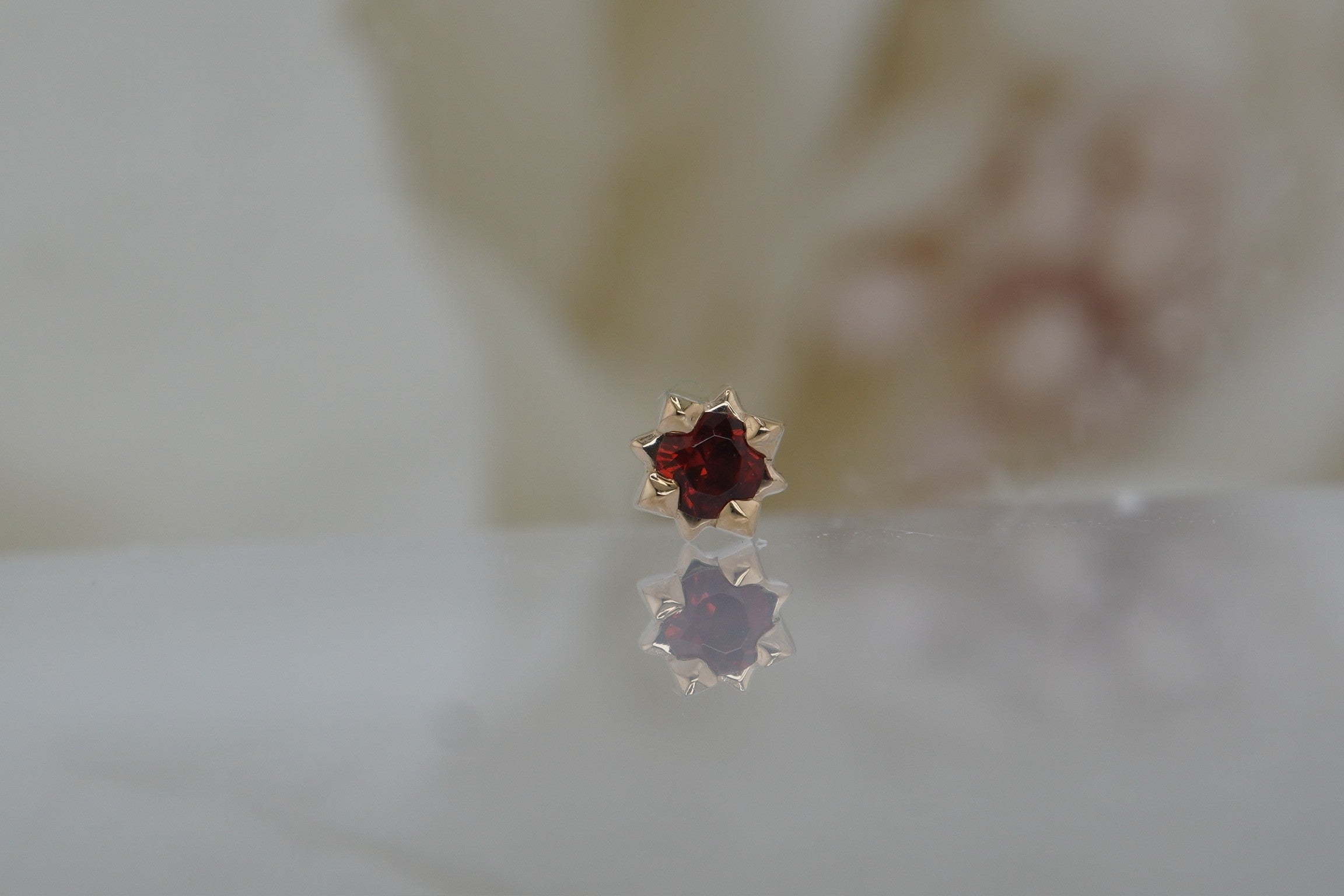 Stella with Garnet