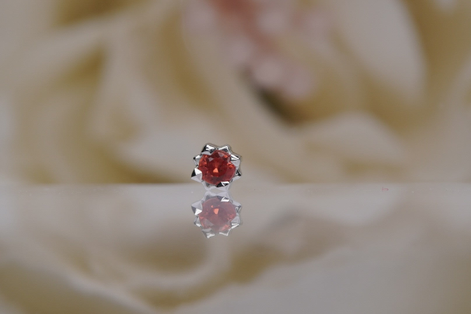 Stella with Orange Sapphire