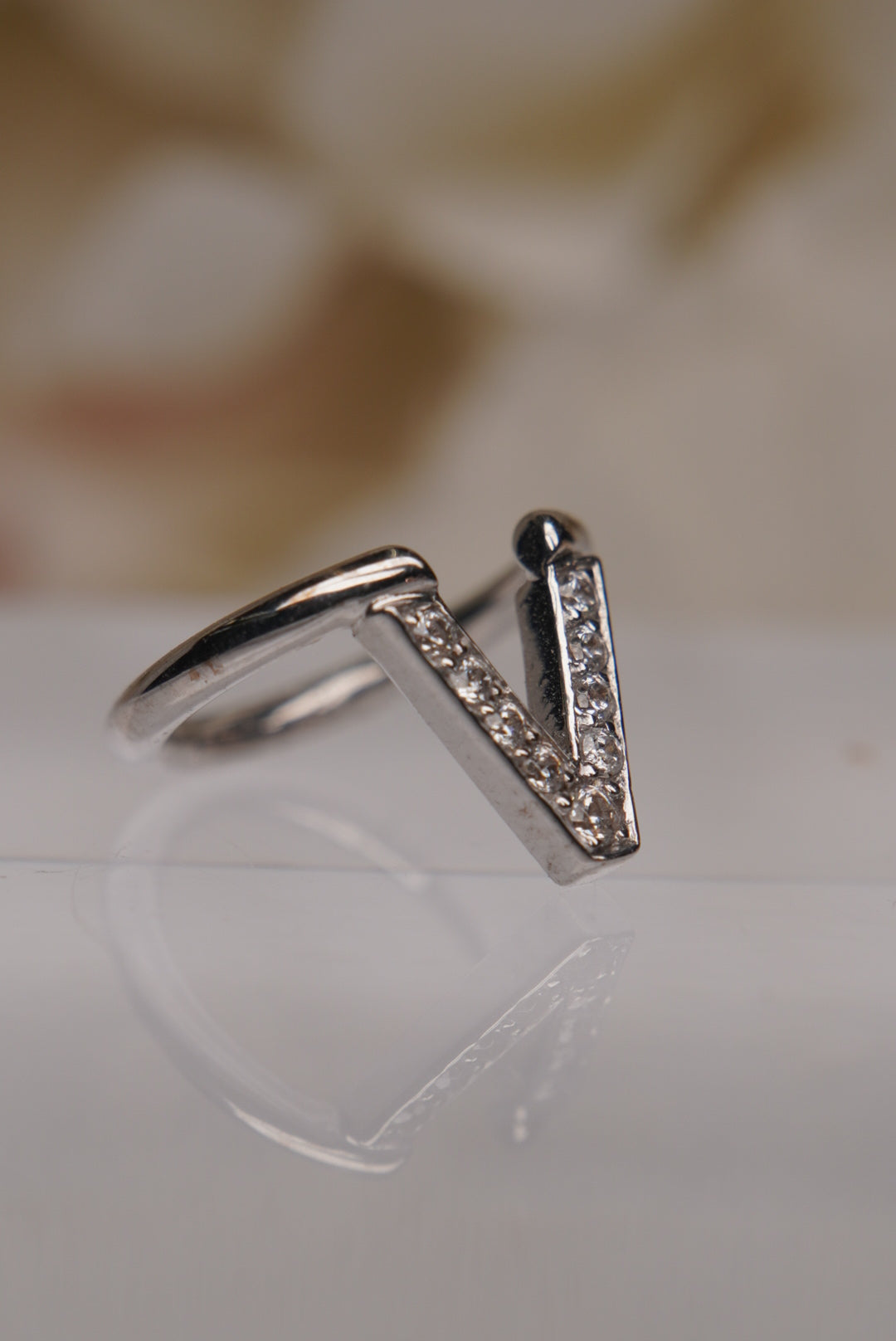Jennelle V-Ring Clicker