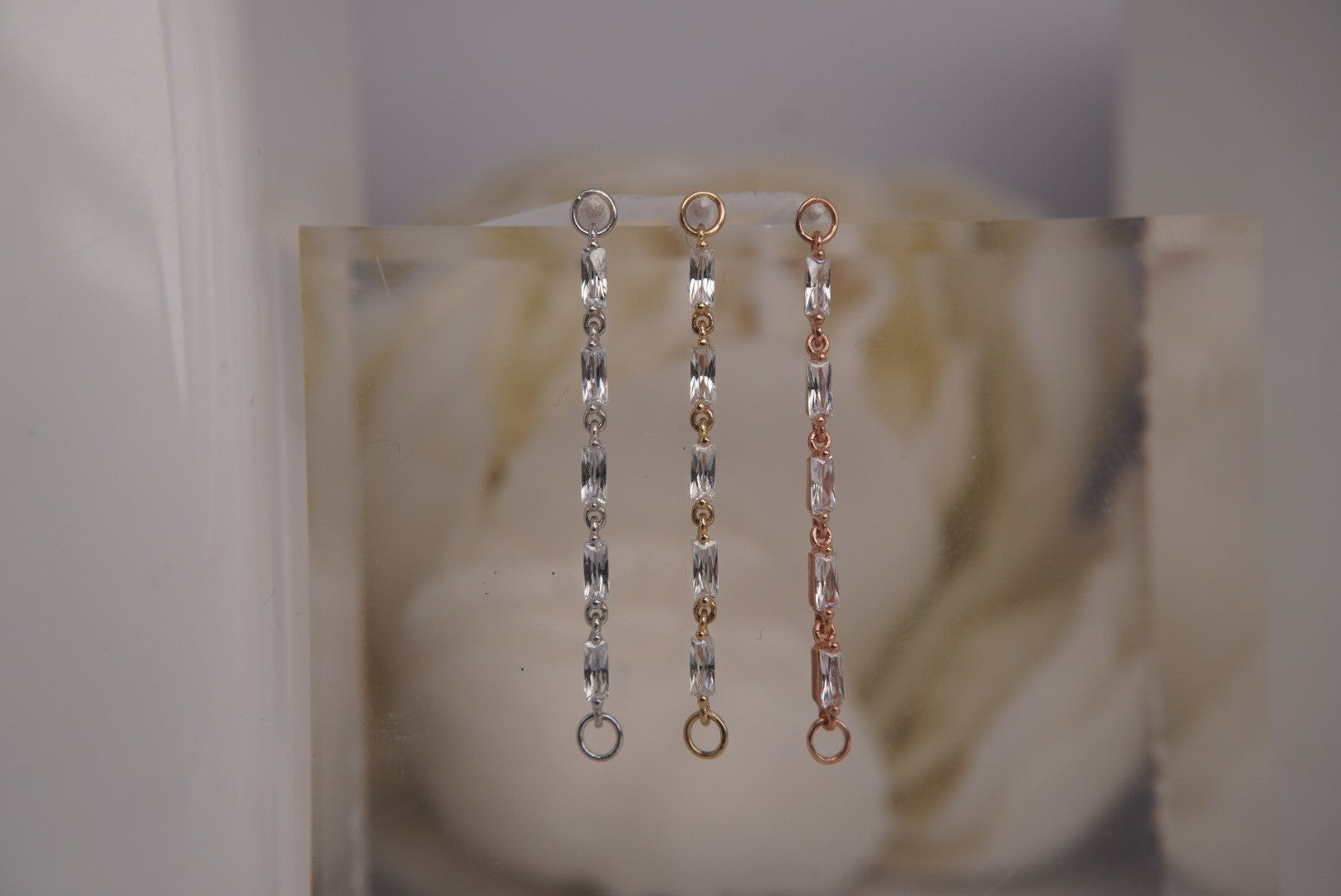 WOW! Chain