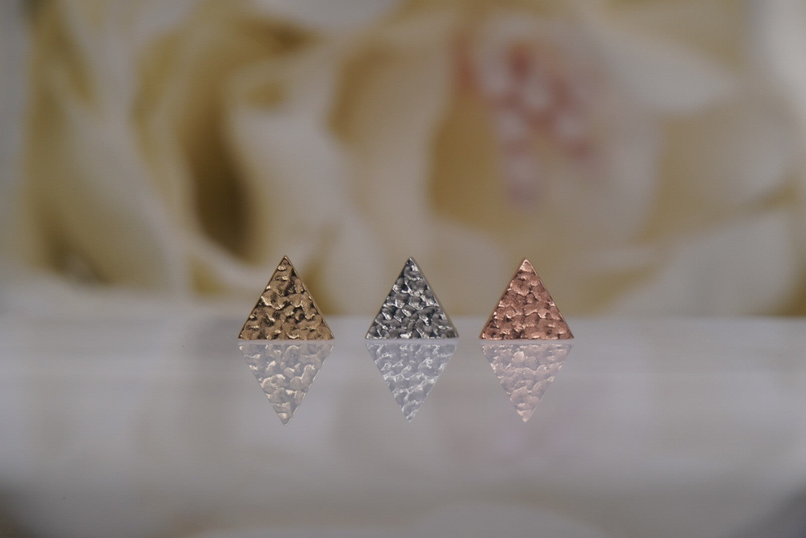 Terra 03 Hammered Triangle