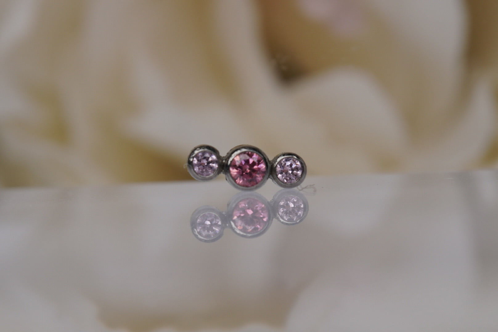 3-Gem Small in Dark Pink & Pink- 12/14g