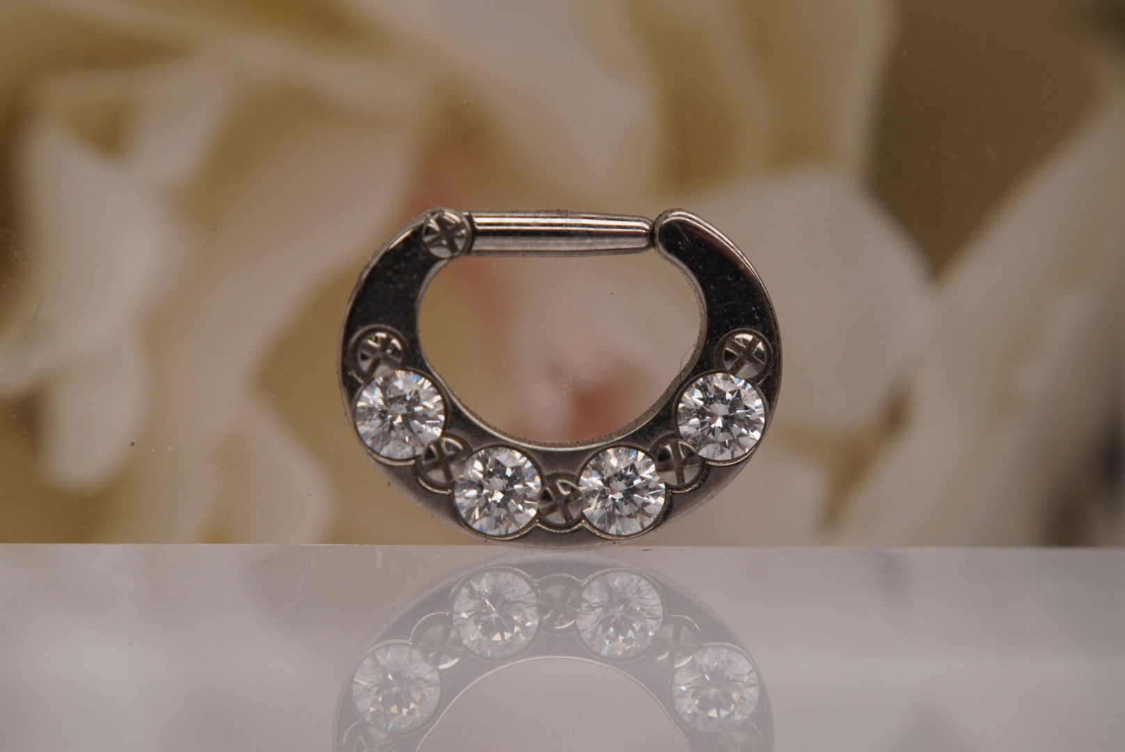 White Crystal Clicker- 16g 1/4" ID Height x 3/8" ID Width