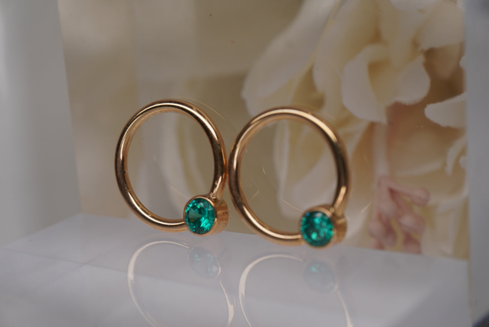 Yellow Gold Fixed Green Gem Ring- 14g