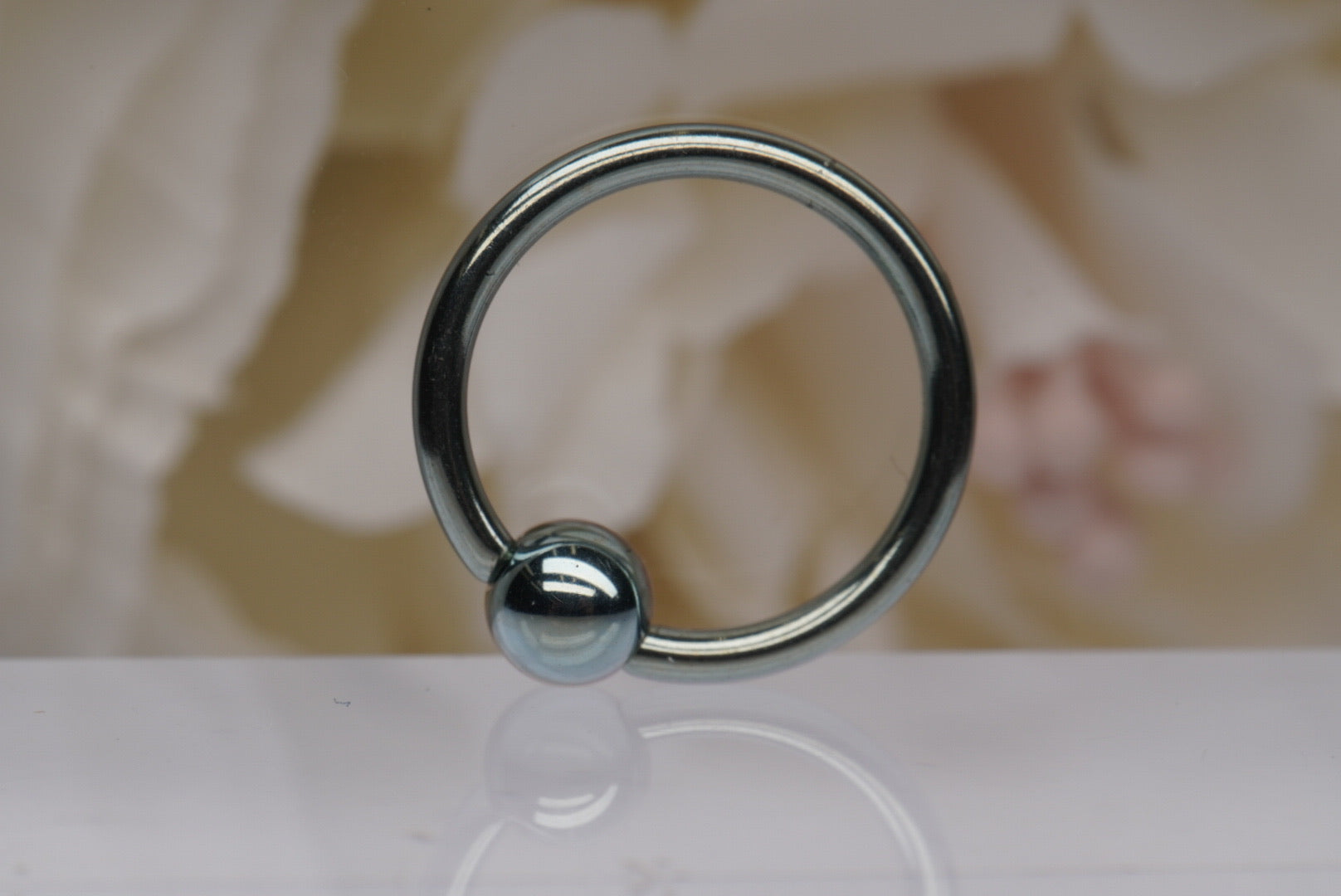 16g Anodized Niobium Captive Bead Rings