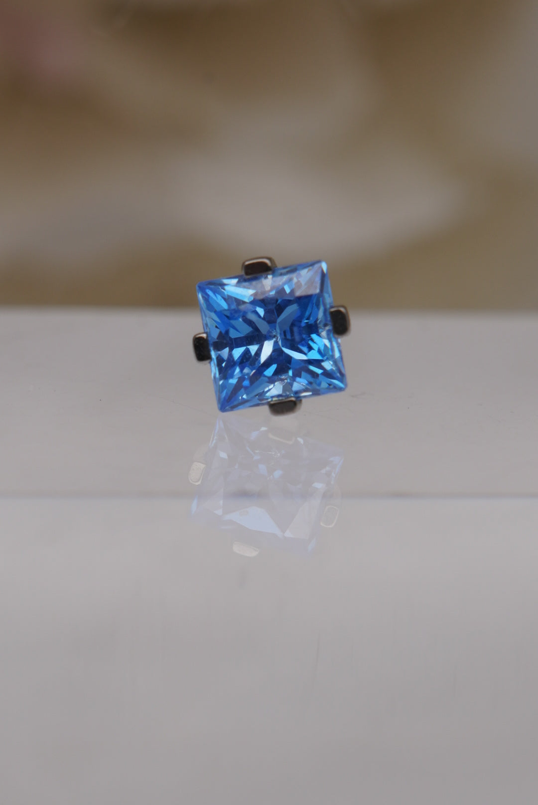 Princess Cut (Arctic Blue)