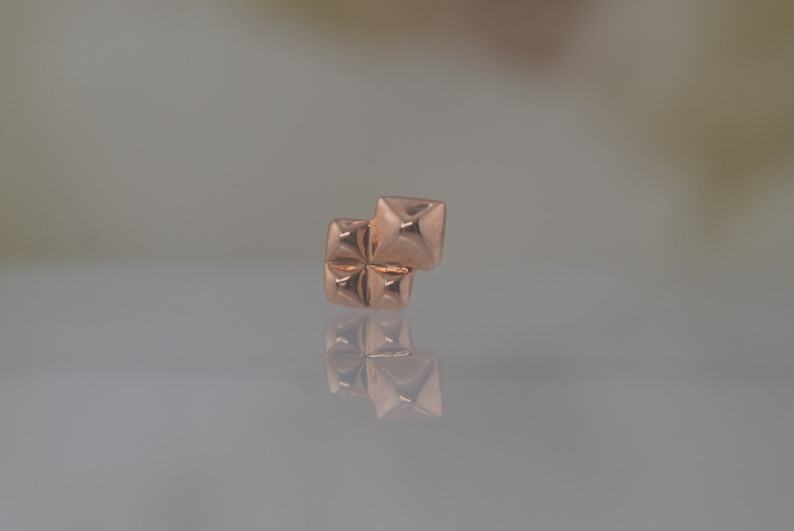 Pyxis