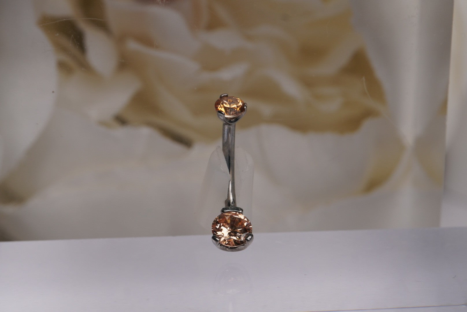 Amber Prong Set 16g Curve Barbell