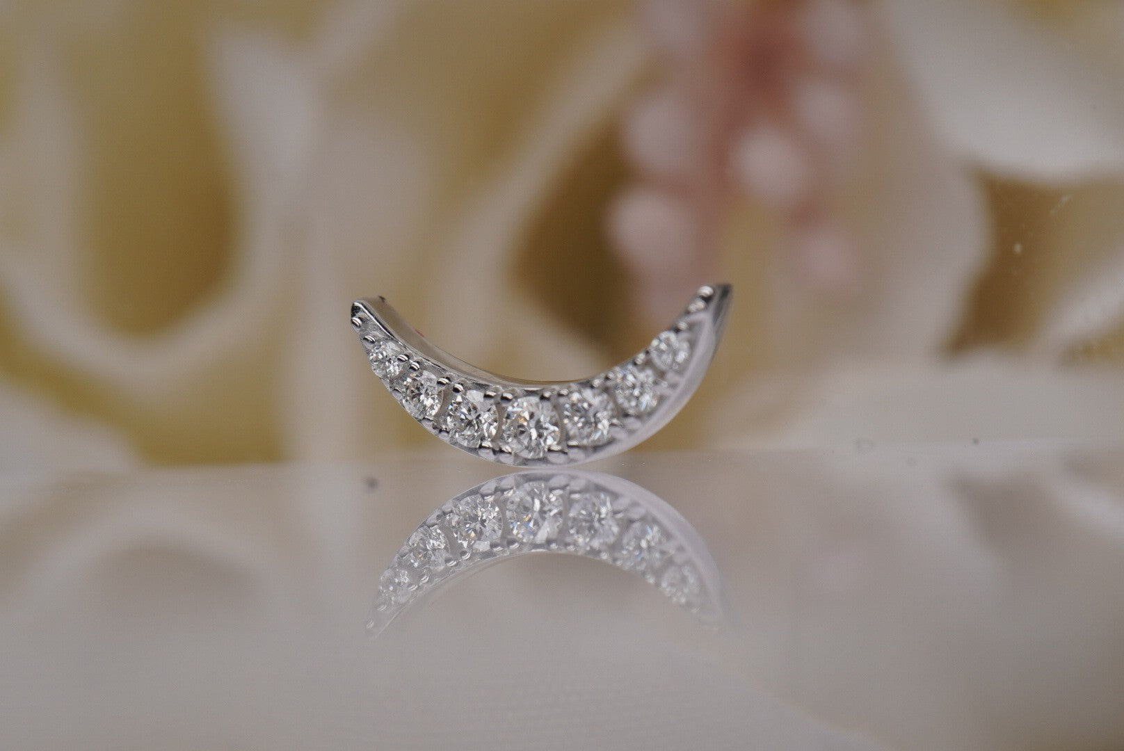 Obscura with Diamonds