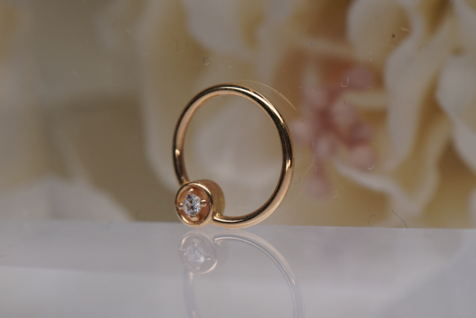 Star Set Forward Facing Deco Ring