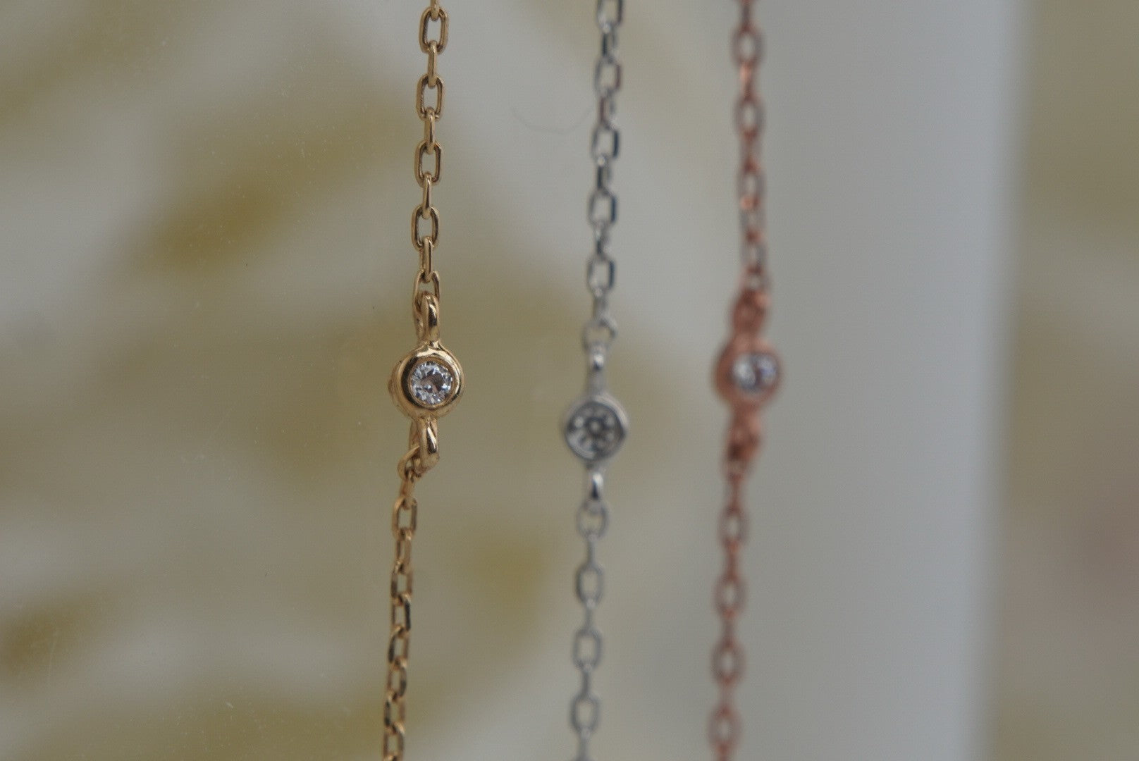 Single Chain with a Round Crystal
