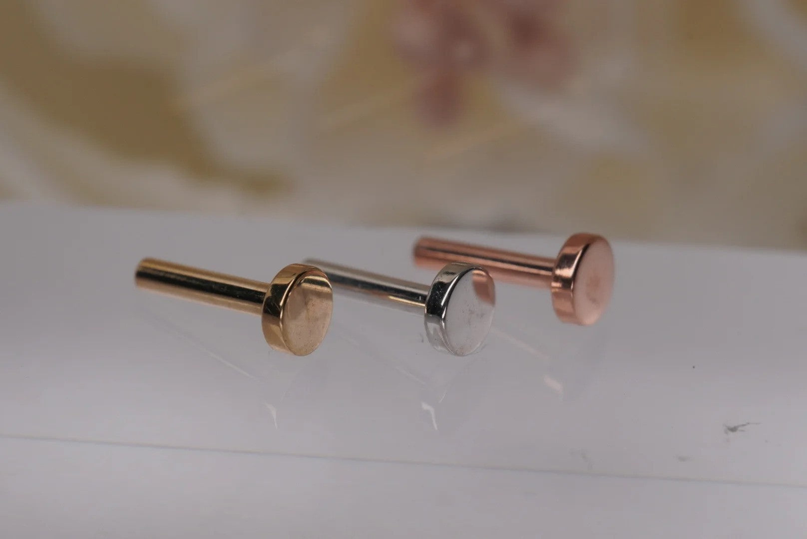 5mm Gold Labret Post
