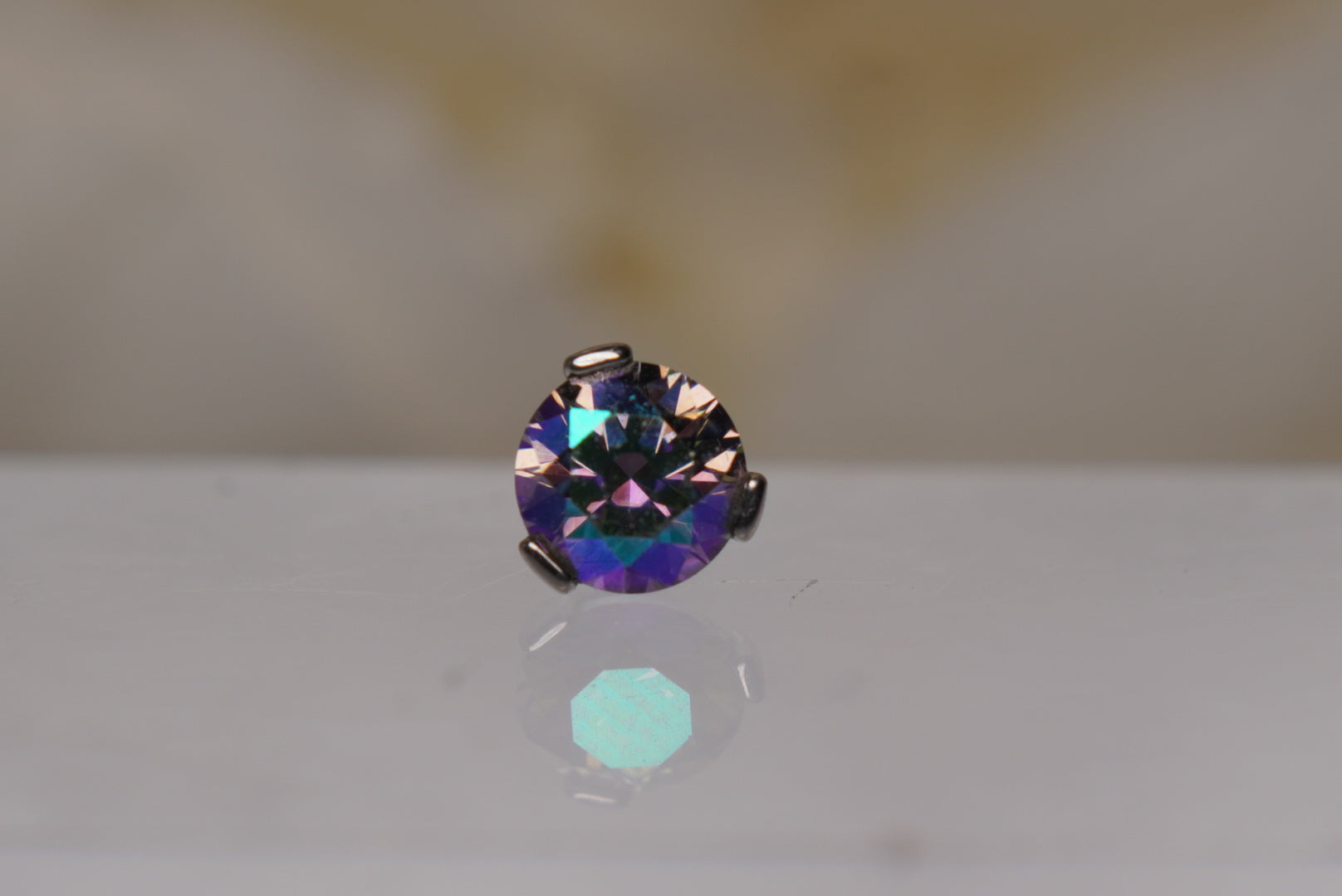 Paradise Shine Crystal Prong-16/18g