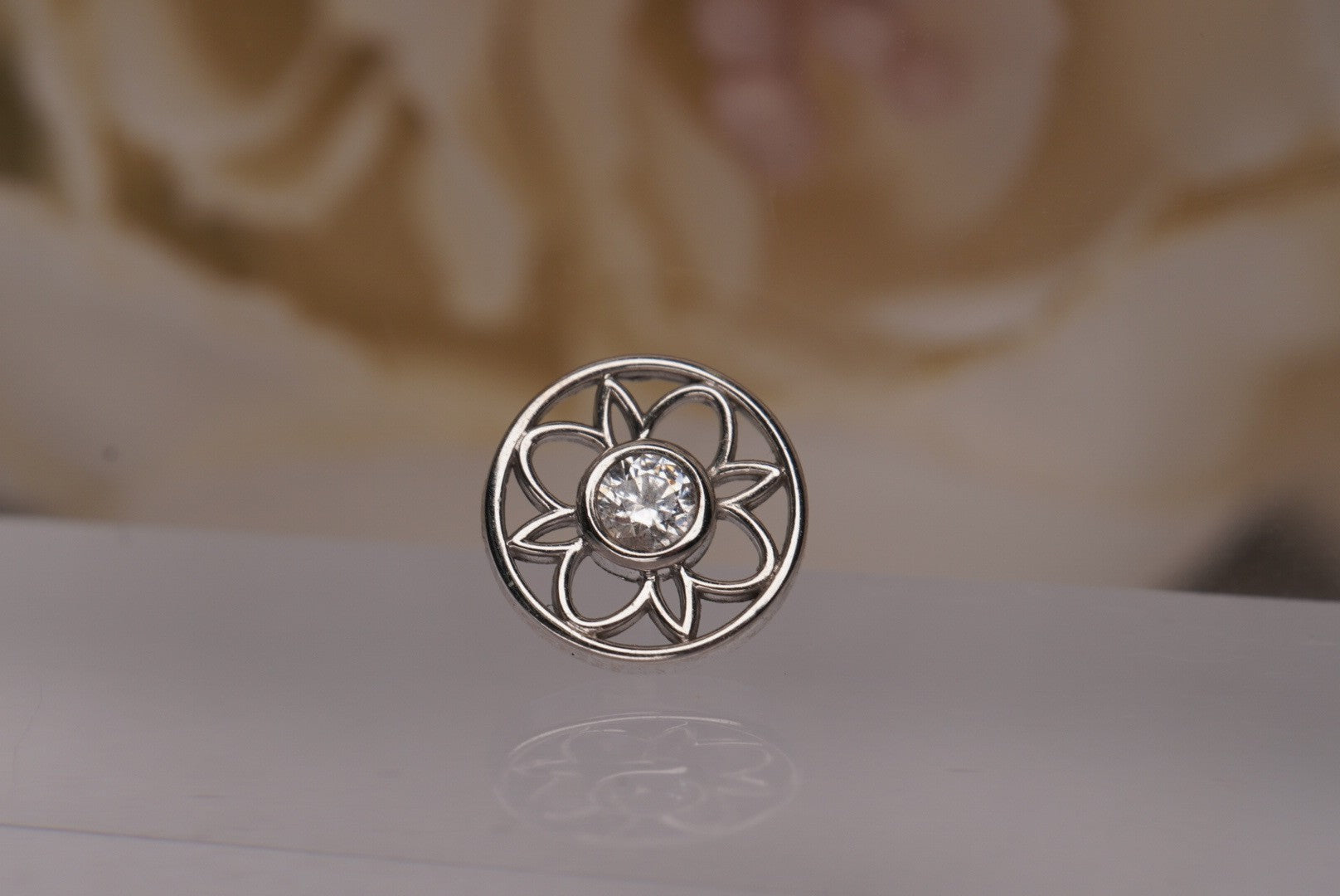 Flower Power in Gold