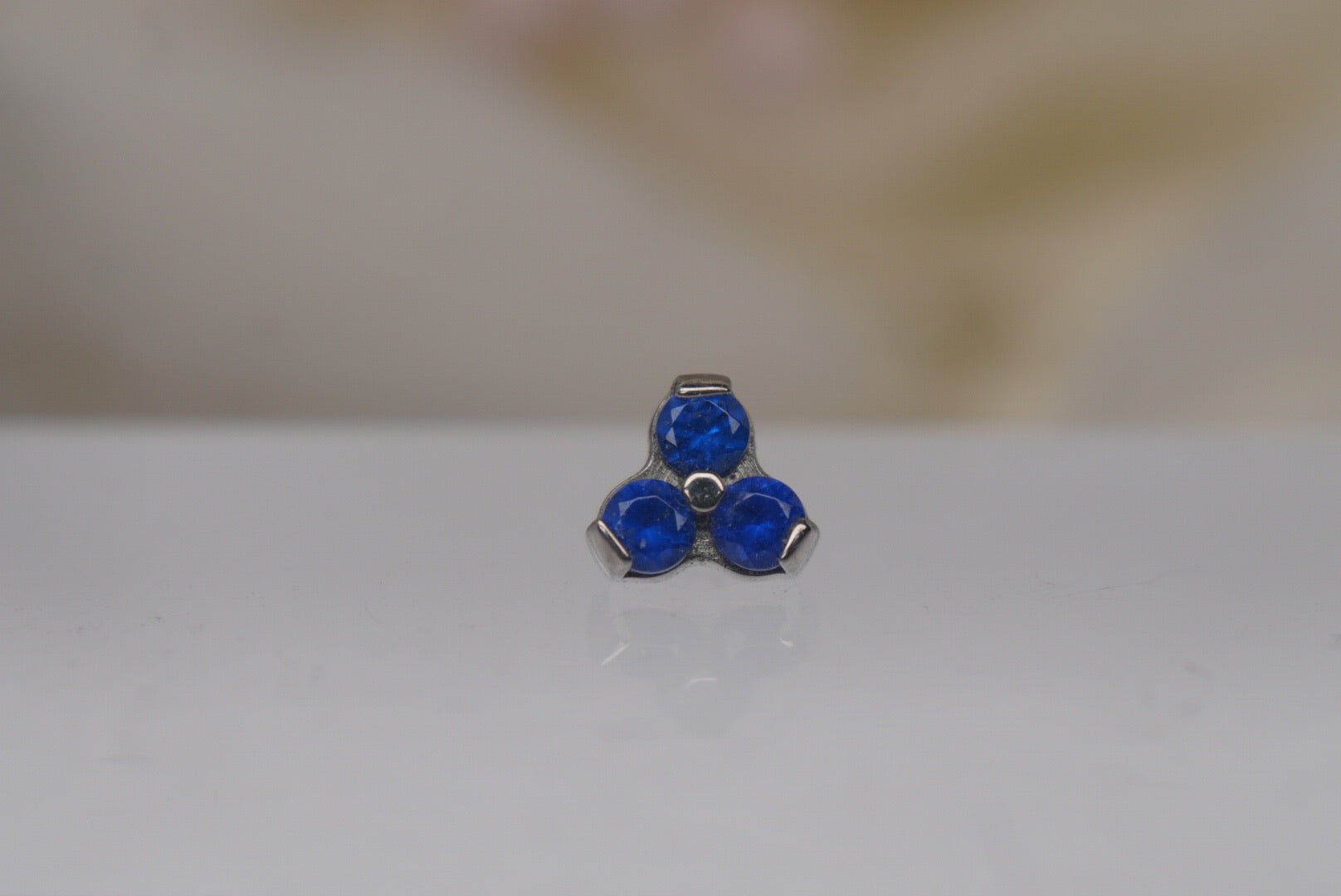 Trinity- 4mm (Dark Blue)