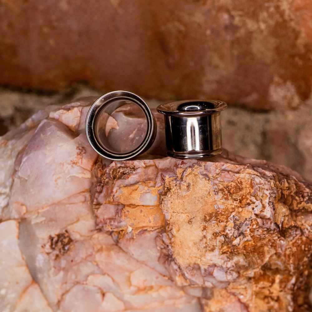 11/16" Single Flair Eyelets in Stainless Steel