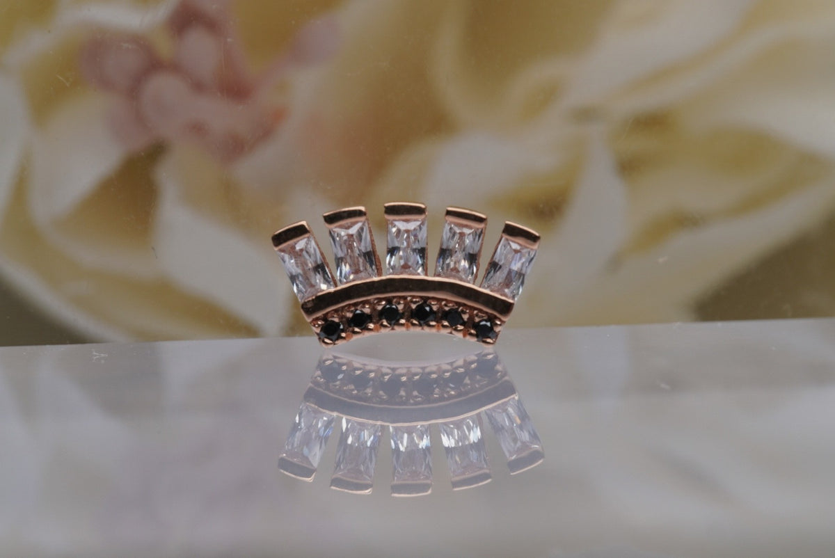 Photo of 14k Gold "Baguette Beauty" in yellow rose, front view