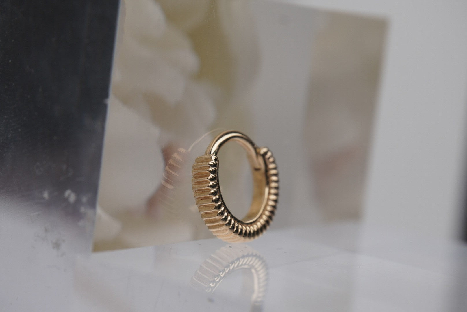 Giger 14k Solid Gold Clicker