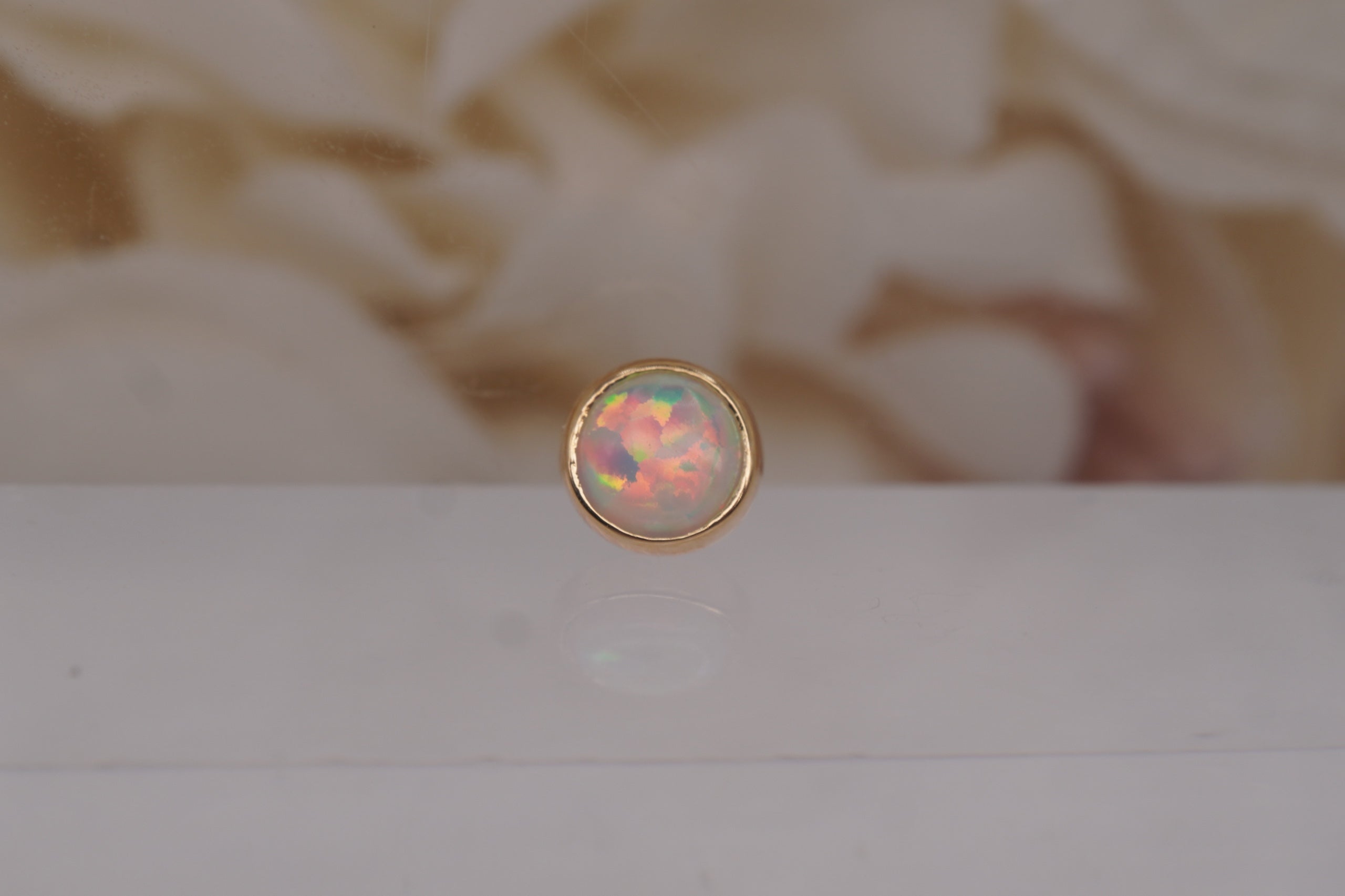 White Faux-pal Cabochon
