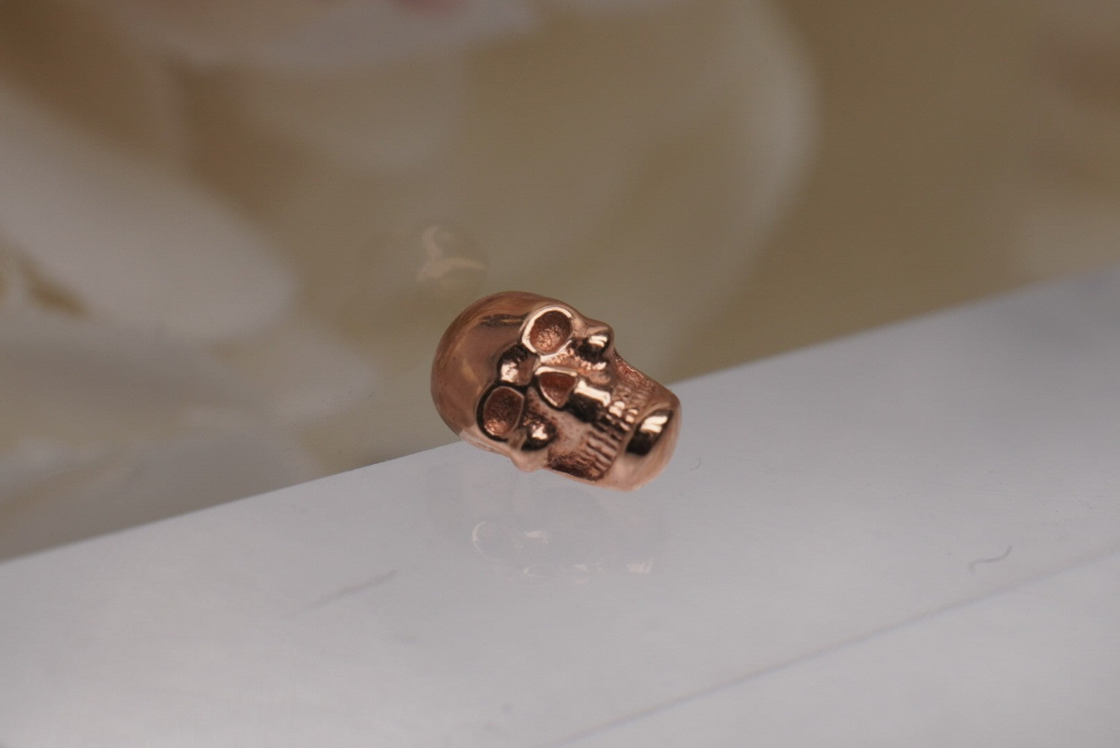 Flat Back Skull-7mm
