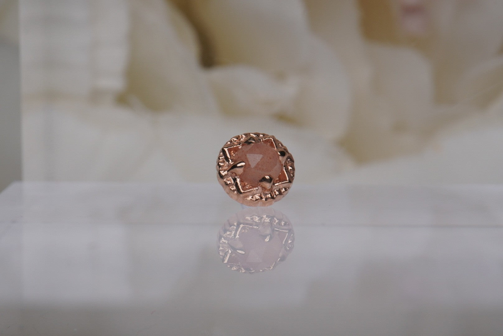 Omega 24 with Oregon Sunstone