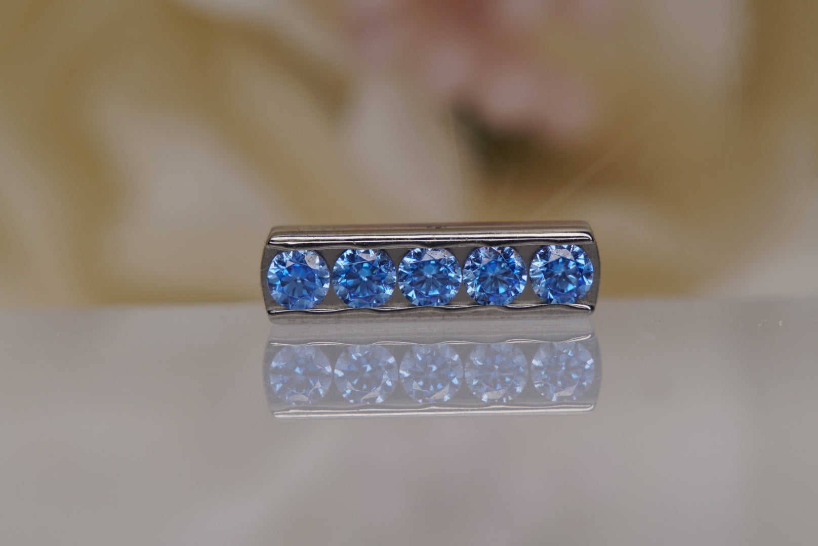 5-Gem Channel (Arctic Blue)