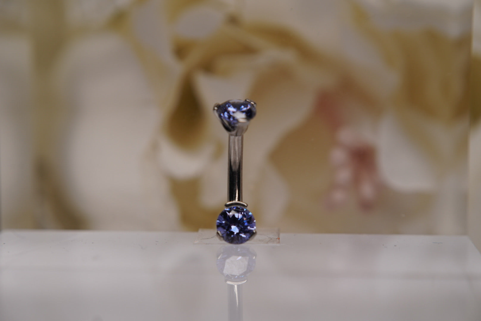 Tanzanite Crystal Navel in a Prong Setting  (4mm/4mm)