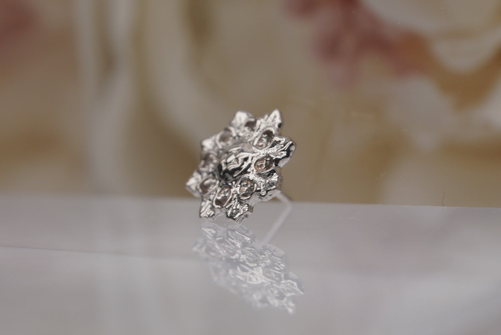 Ice Crystal Pin in White Gold