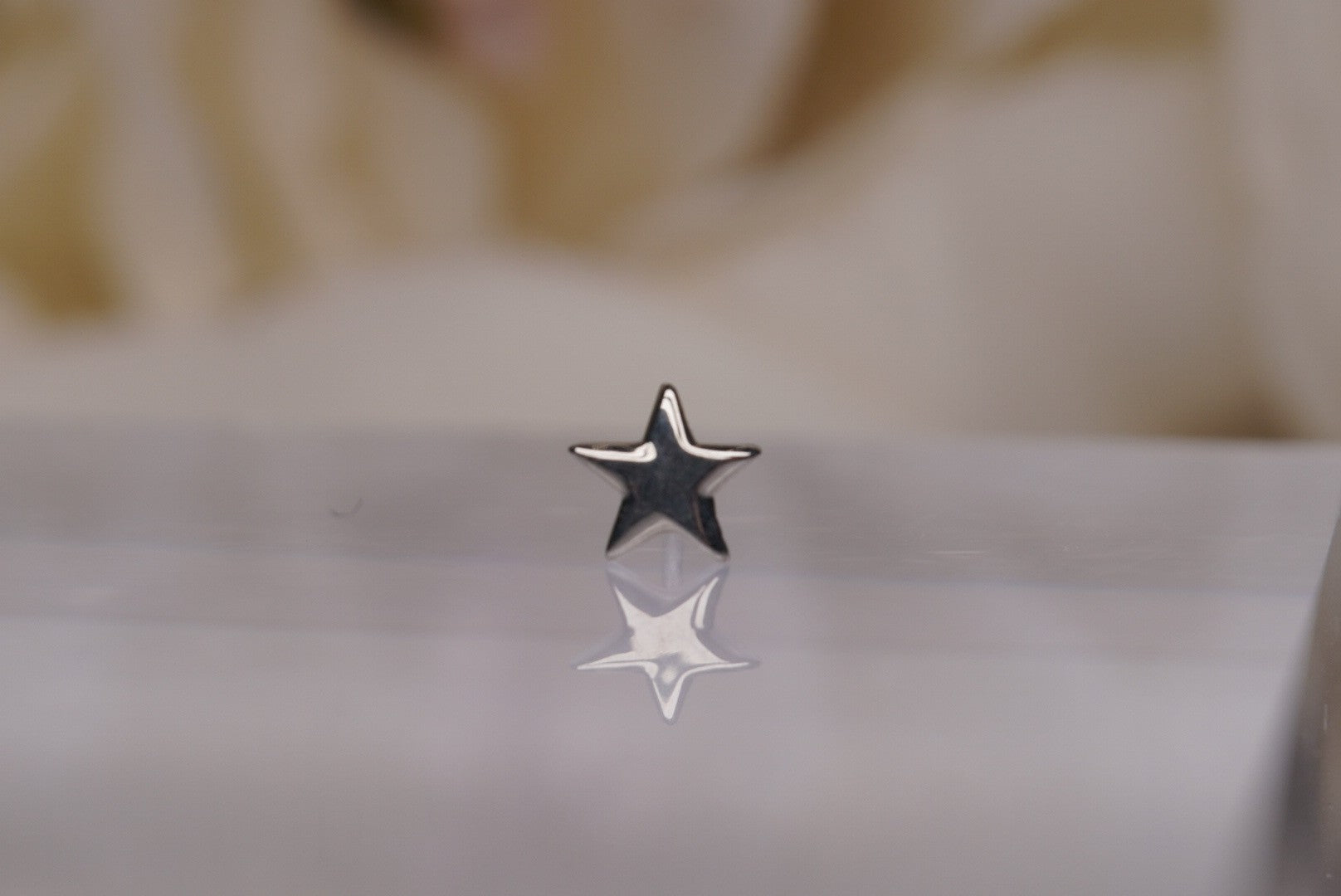 Star in Gold- Threadless