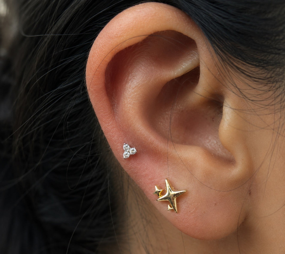 industrial strength trinity 3 white crystals earlobe piercing