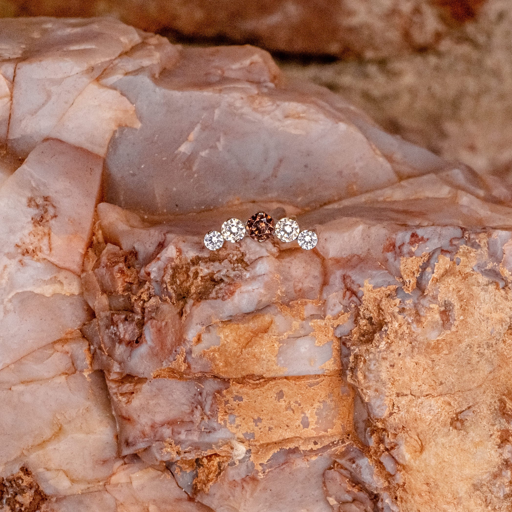 Champagne & Brown Crystal Prium- 12/14g