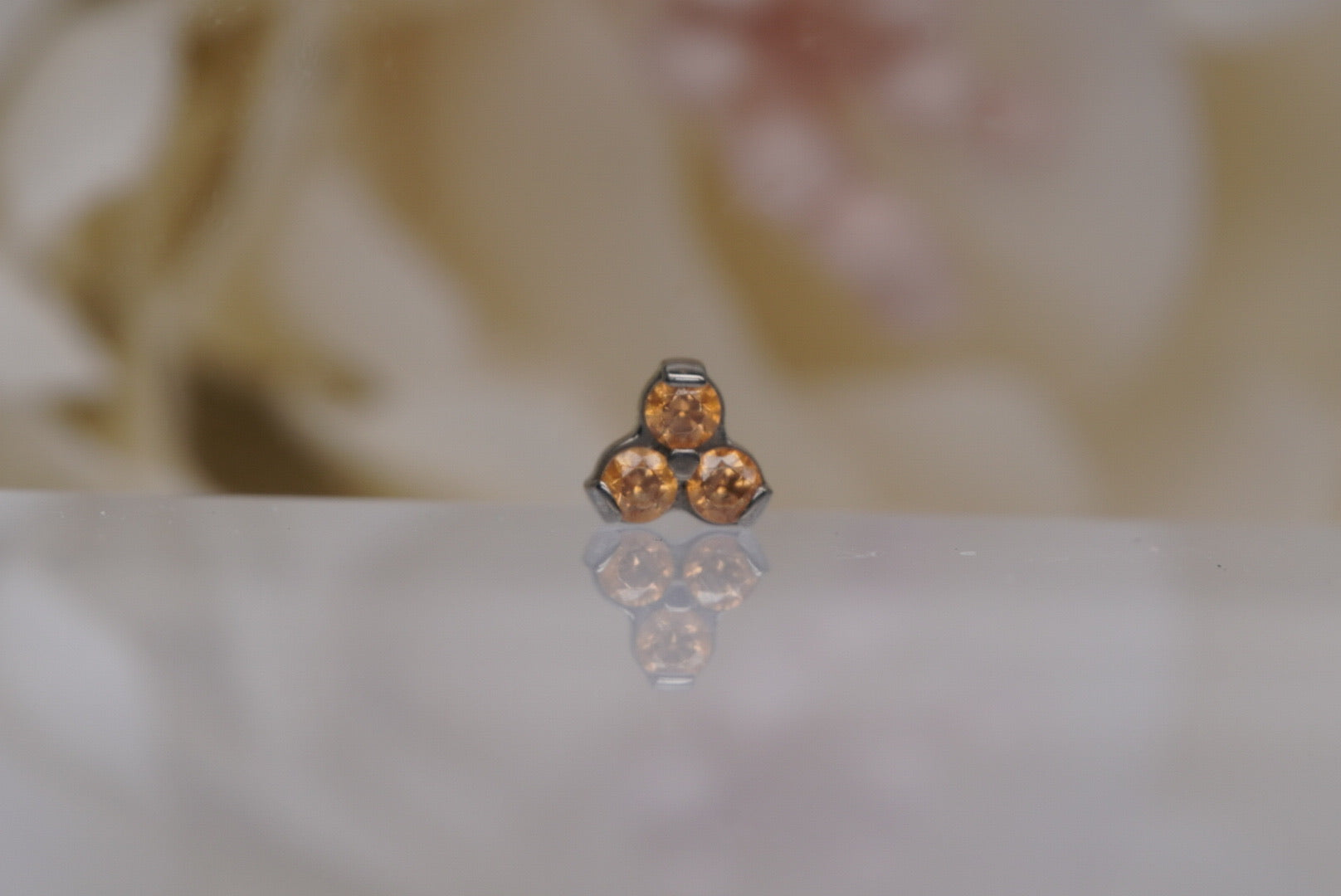 Trinity- 3mm (Amber)-12/14g