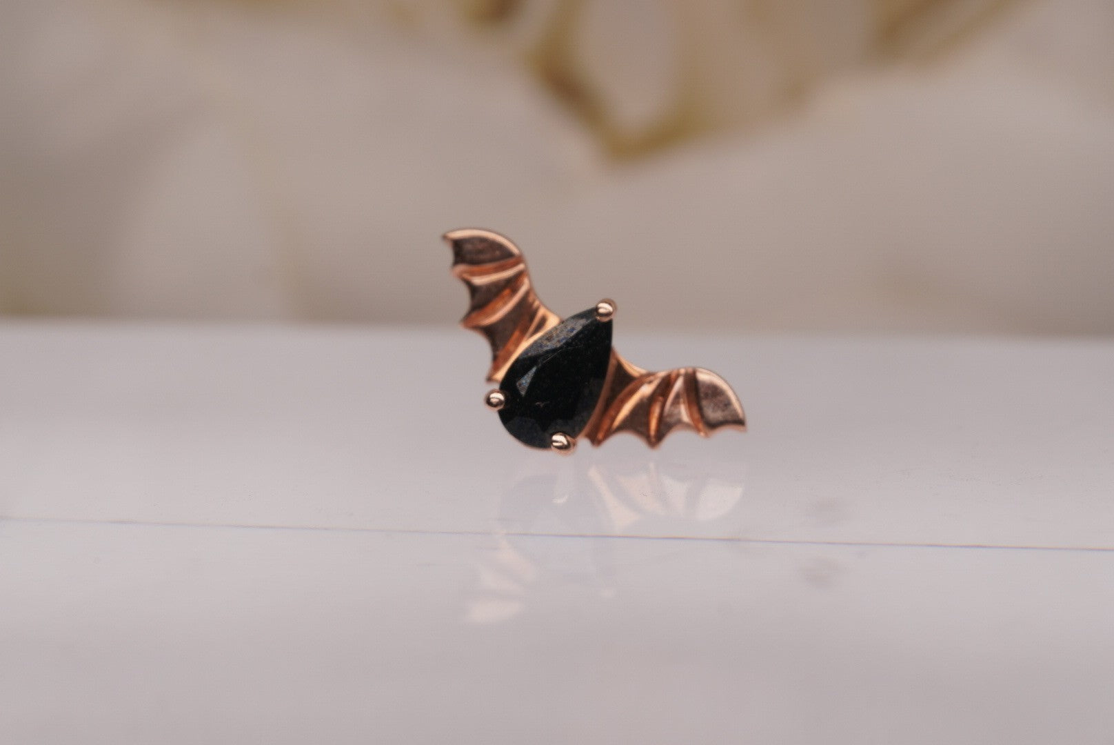 Junipurr Bat