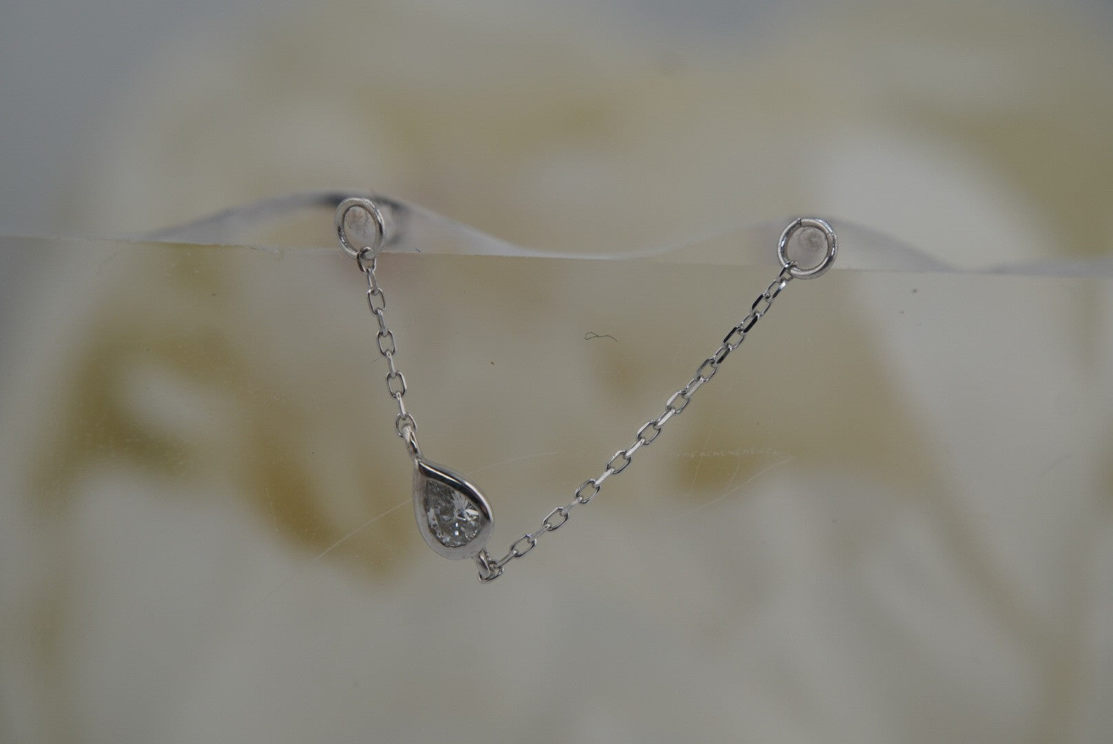Single Chain with a Teardrop Crystal