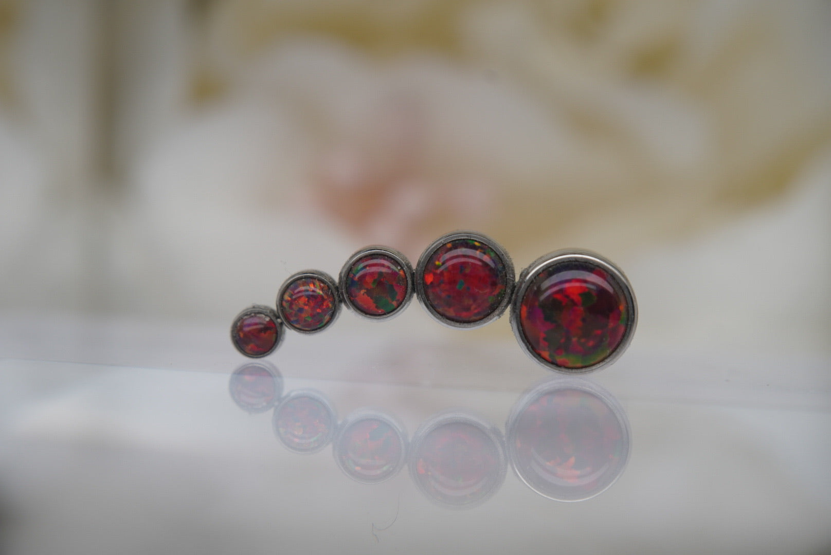 Bezel Prium-Large (Red Opals)