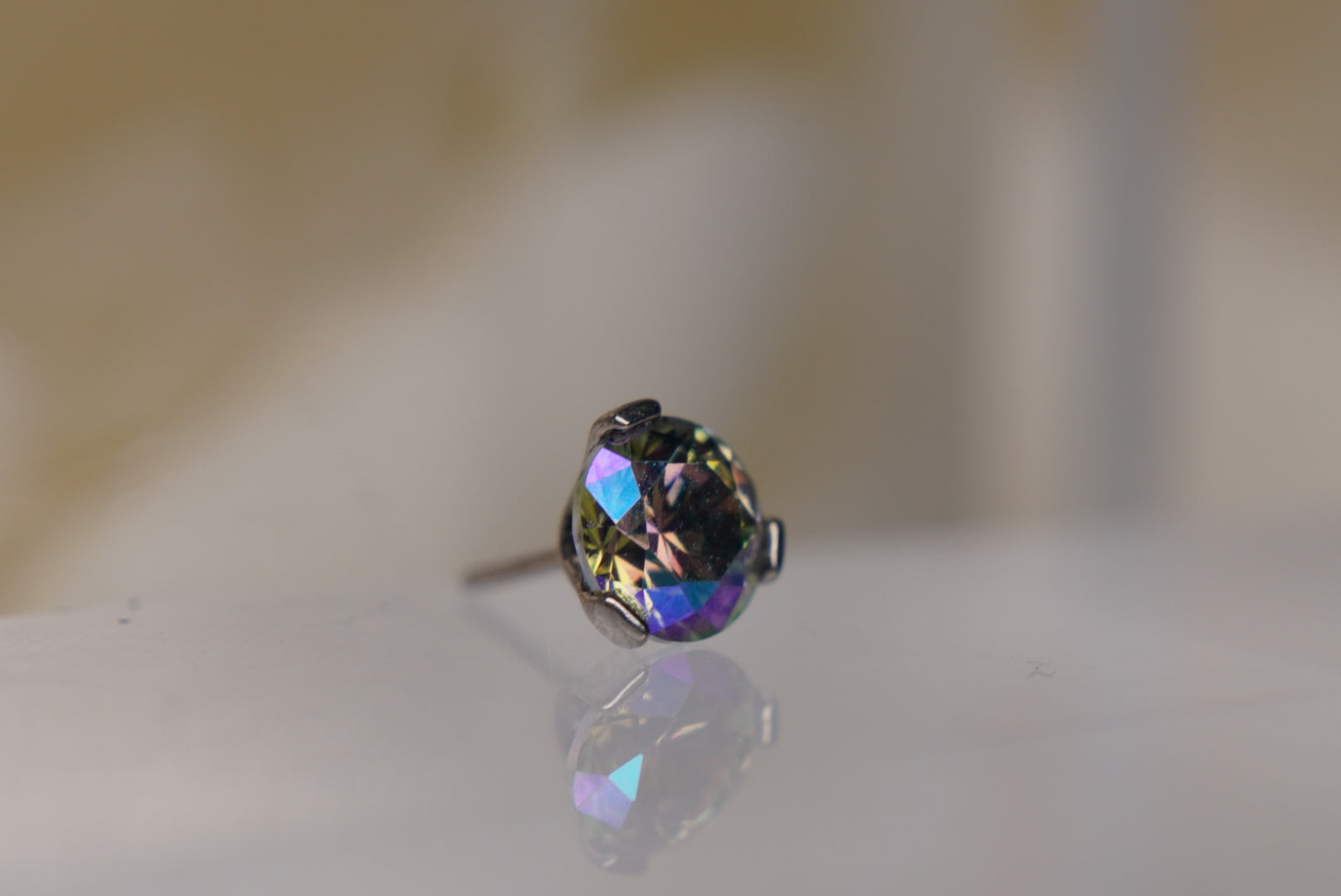 Paradise Shine Crystal- Prong