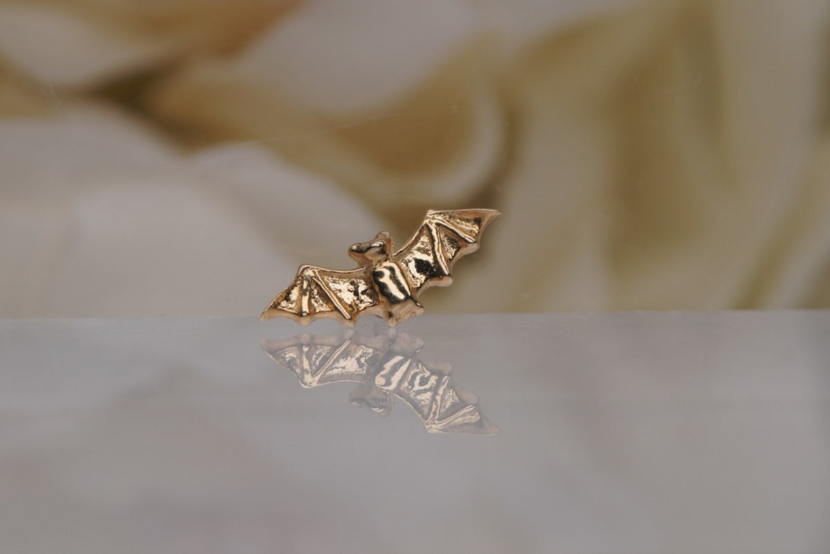 BVLA Bat in yellow gold
