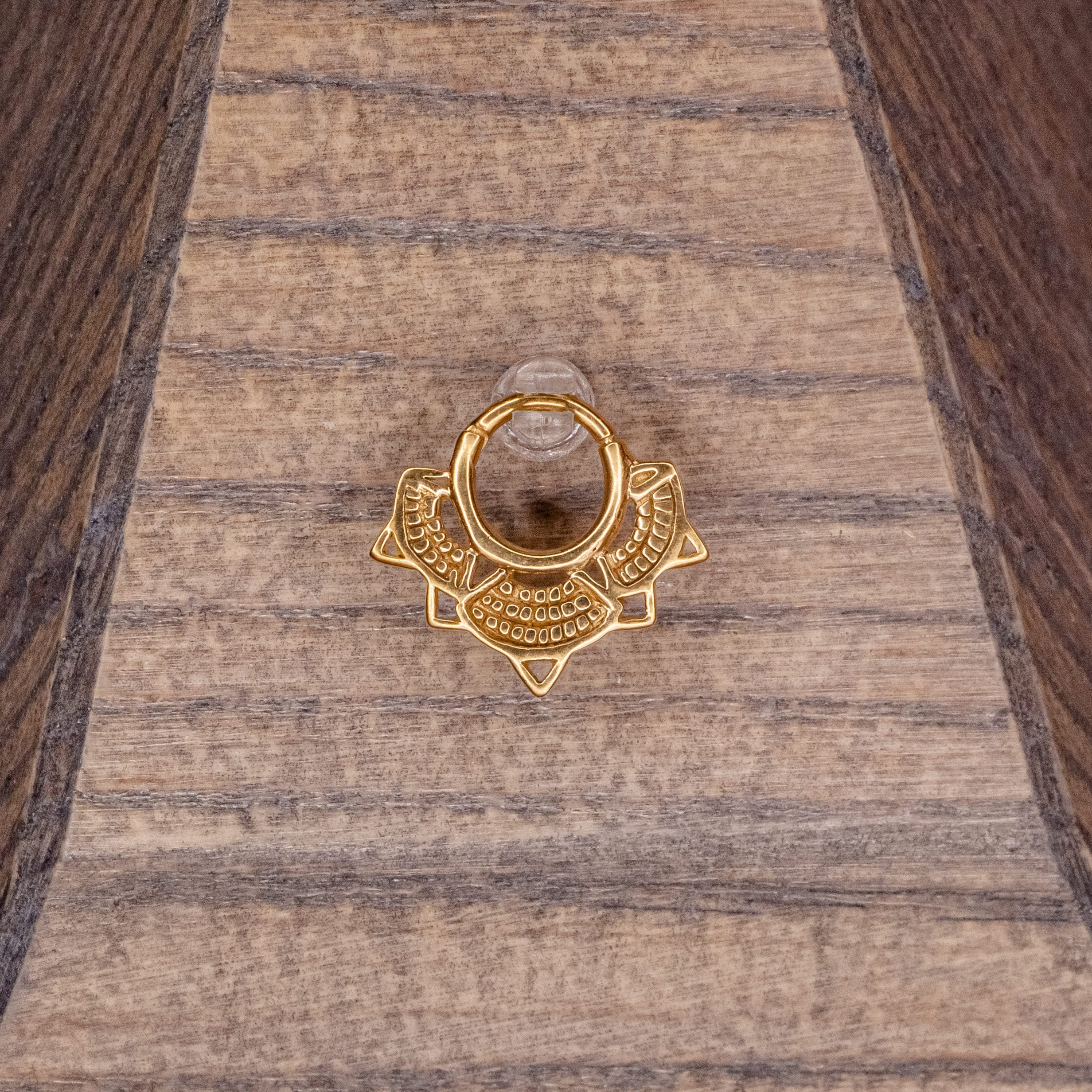 Lotus Clicker-16g 5/16"  -Yellow Gold Plated