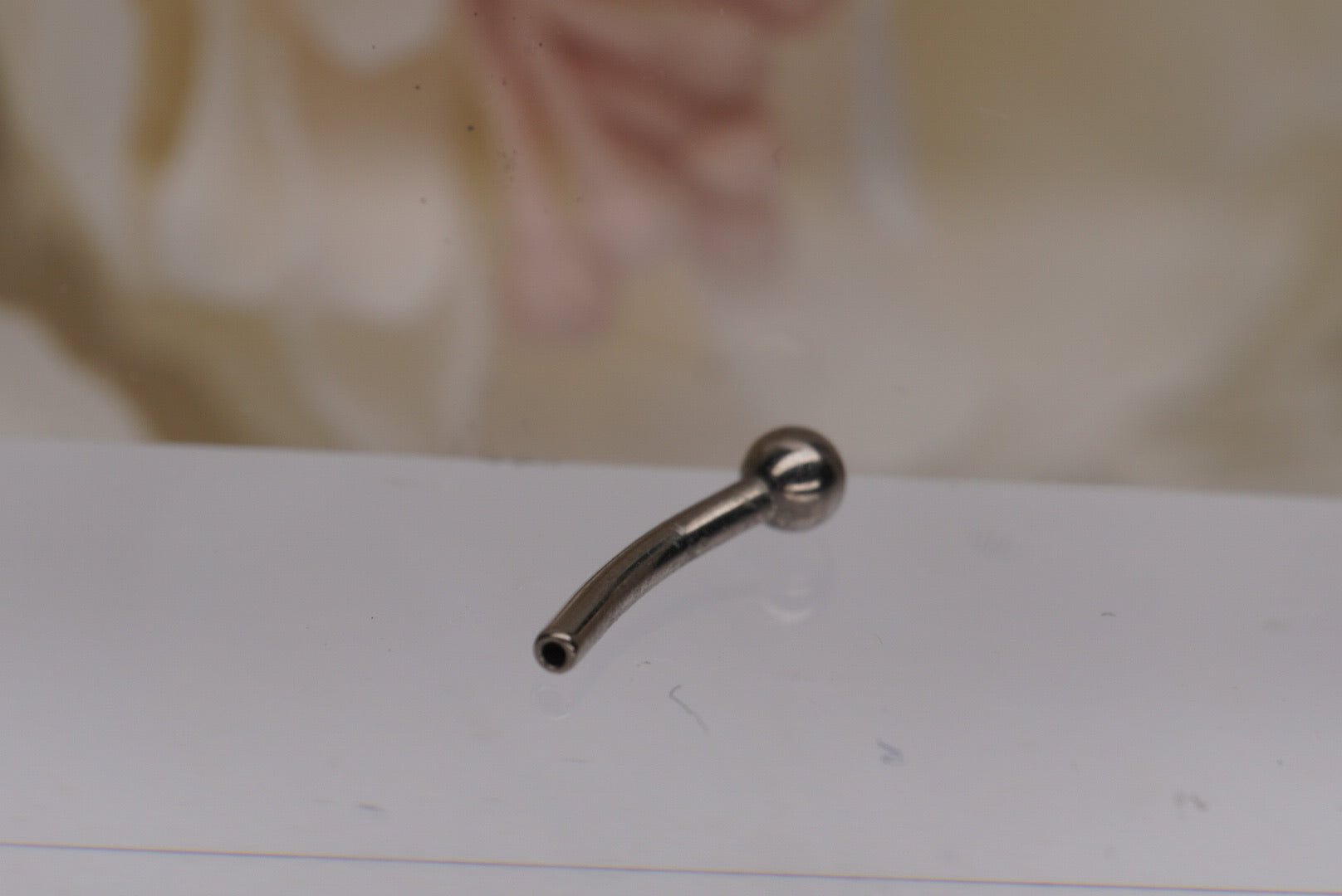 Threadless Curved Barbell