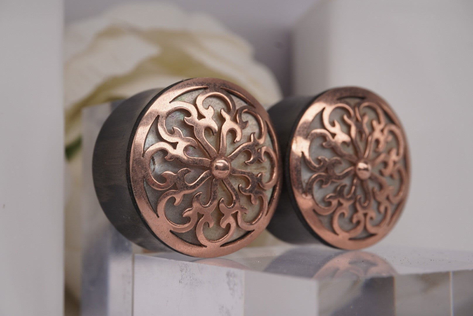 1 1/8" Idol- Rose Gold Plated with Mother of Pearl