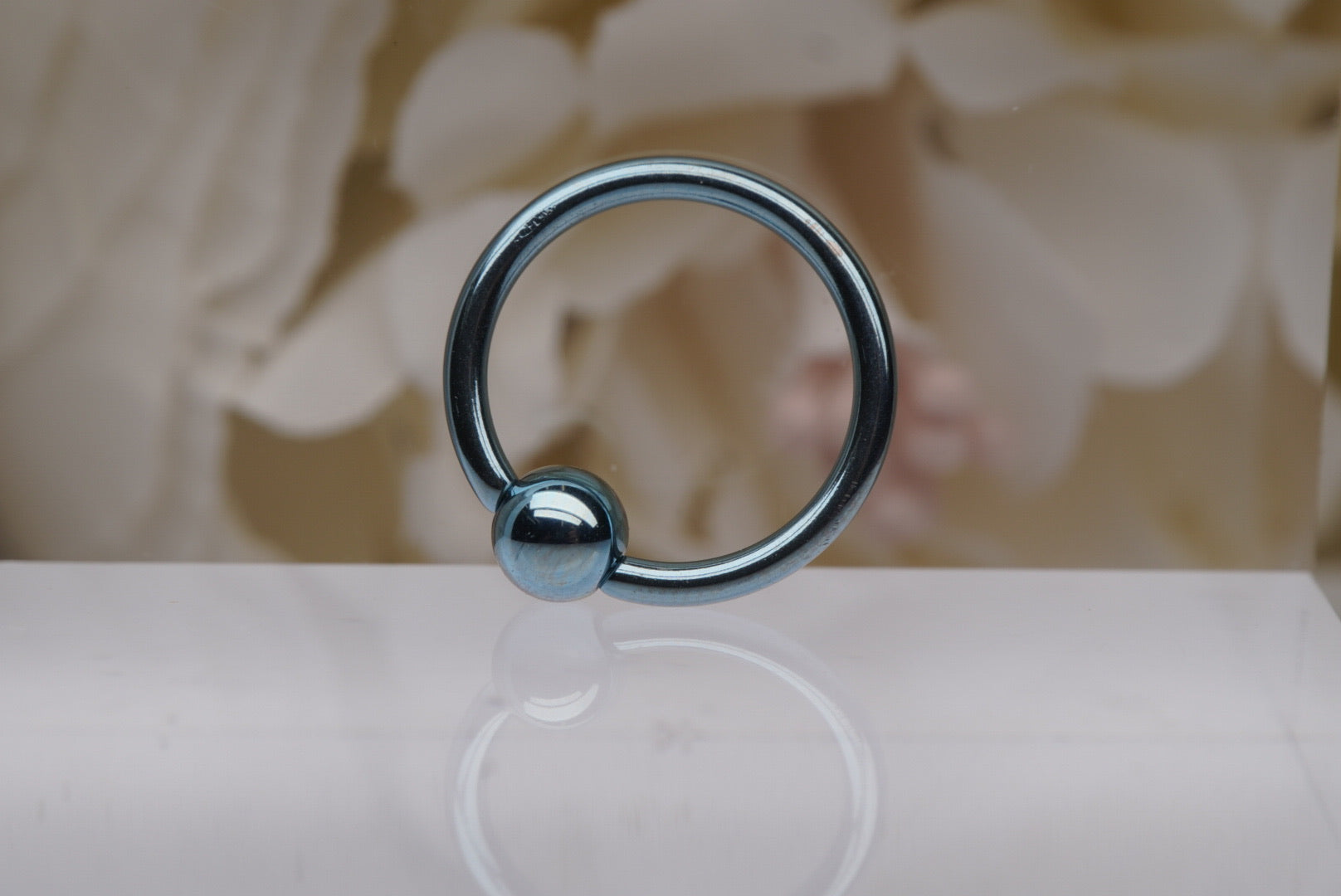 12g Anodized Niobium Captive Bead Rings