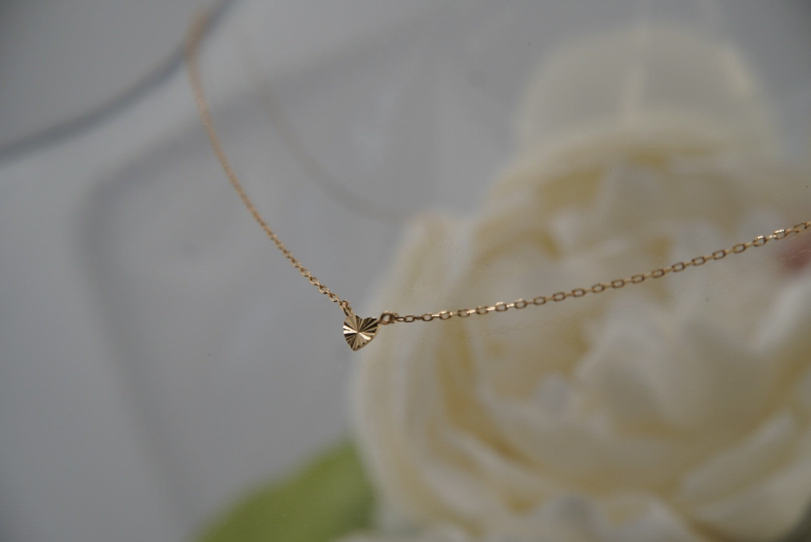 Modern Romance Necklace in Yellow Gold