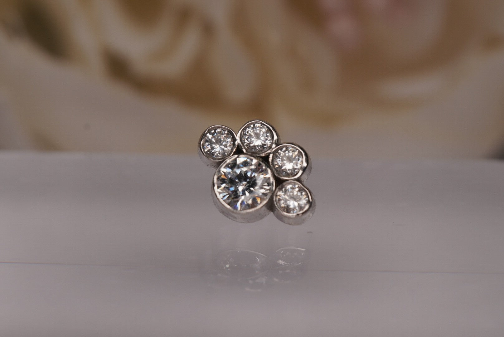 Paw Cluster in Gold