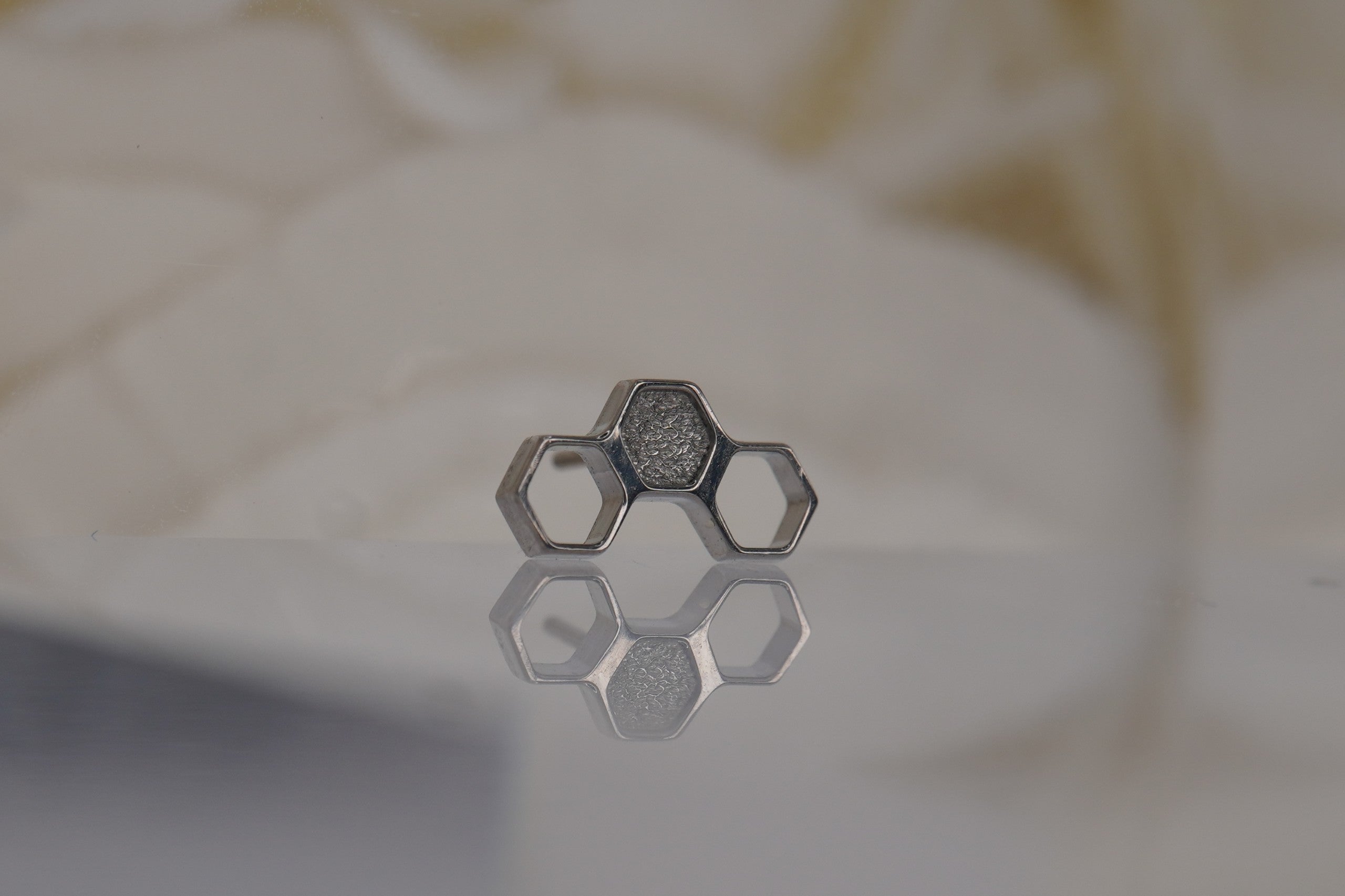 Honeycomb in Titanium