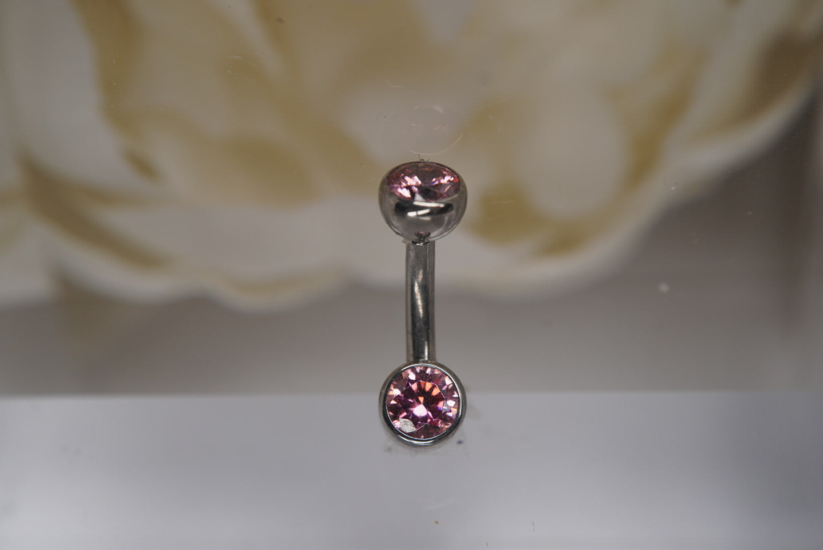 Special Pink Crystal Navel in a Bezel Setting (4mm/4mm)